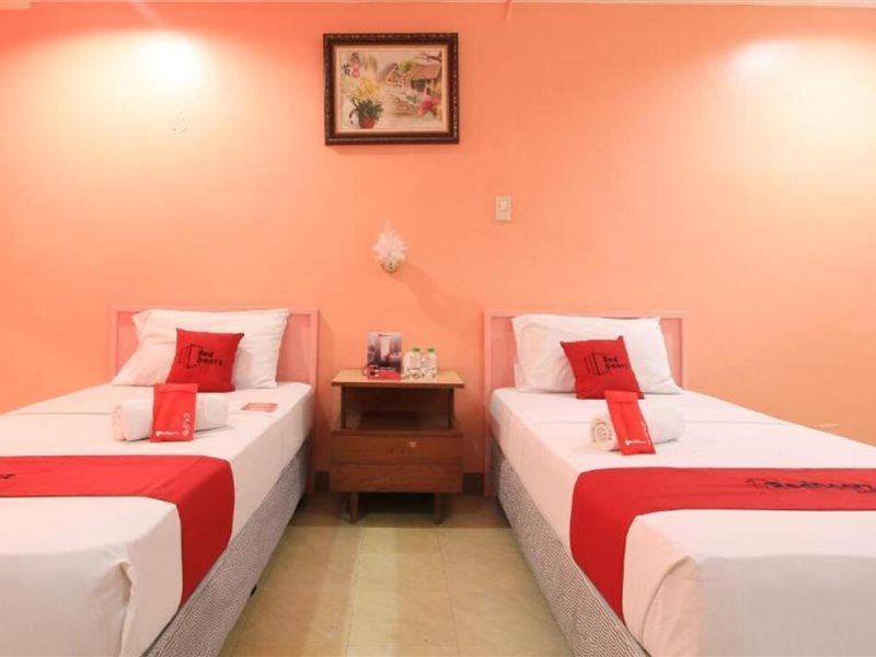 Reddoorz @ Chinatown Binondo 3*