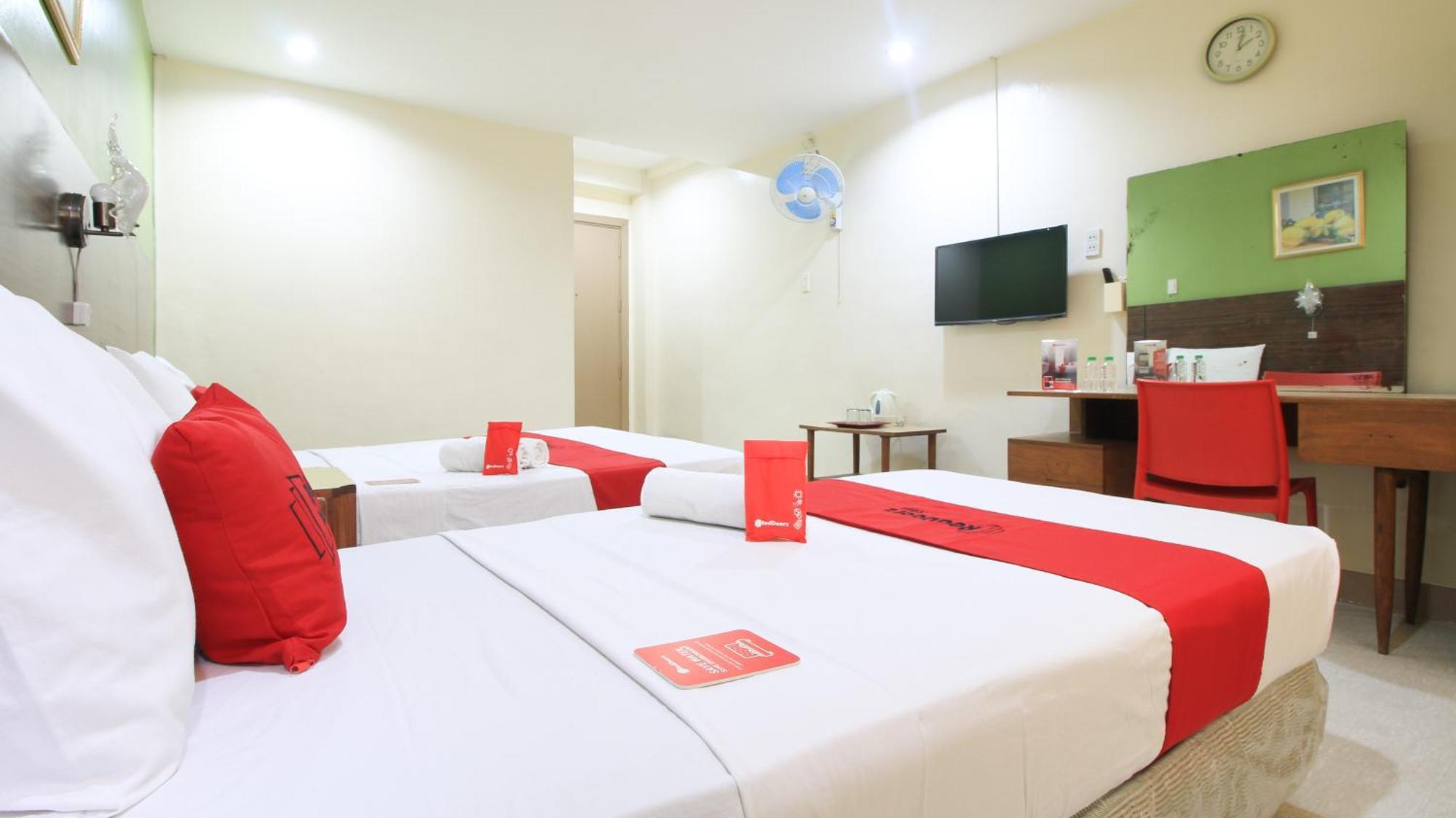 Reddoorz @ Chinatown Binondo Hotel